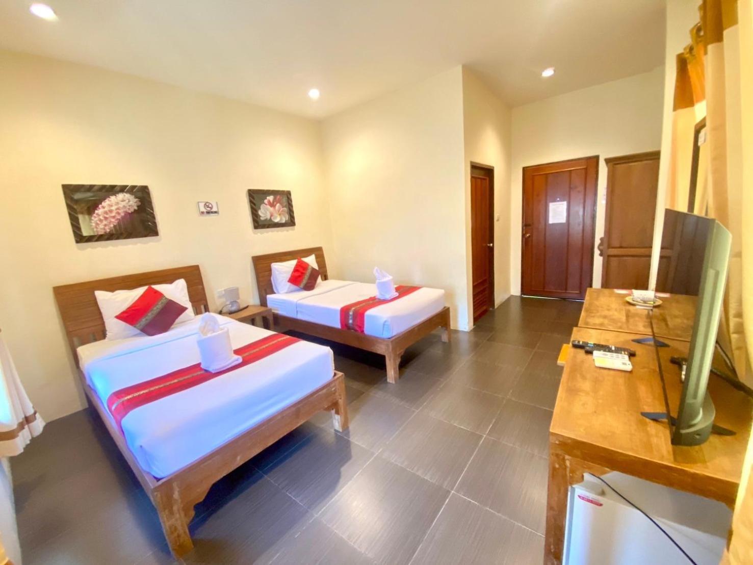Home Inn Pai Garden Exterior photo